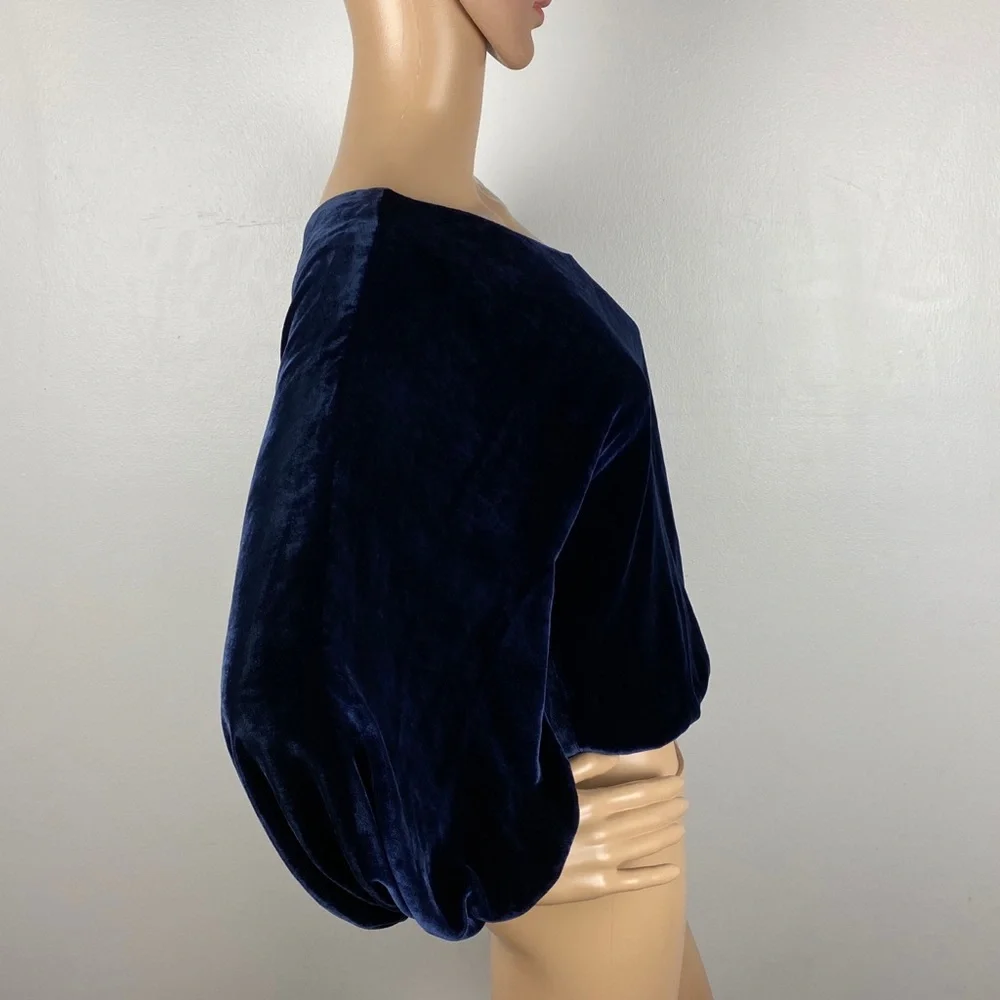 ALICE + OLIVIA REVOLVE BLUE ONE-SHOULDER VELVET TOP - Picture 4 of 8